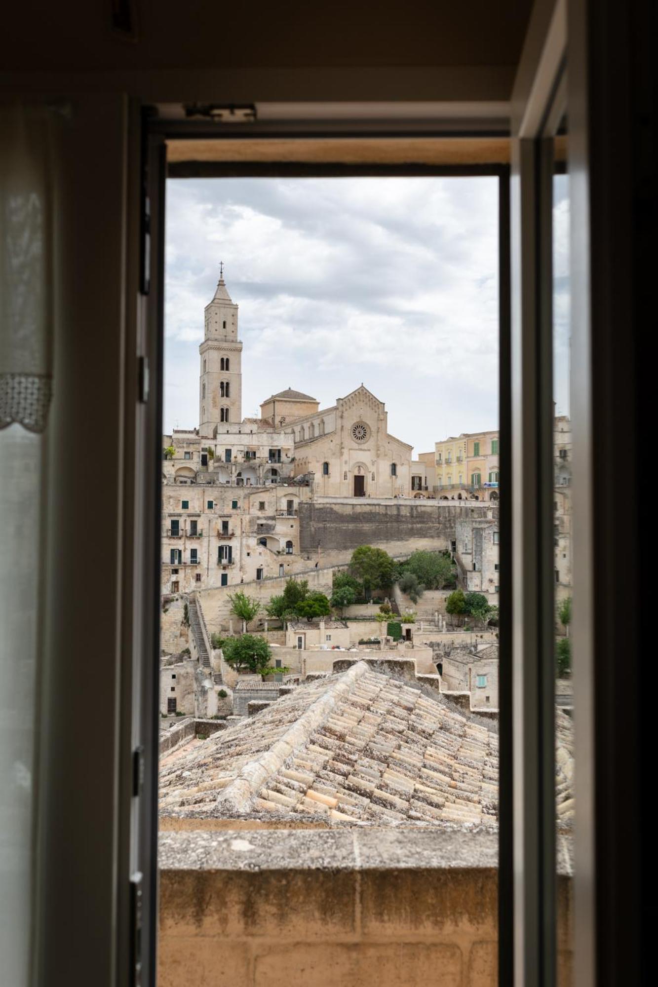 Antica Dimora Storica La Finestra Sul Campanile Villa Matera Exterior foto