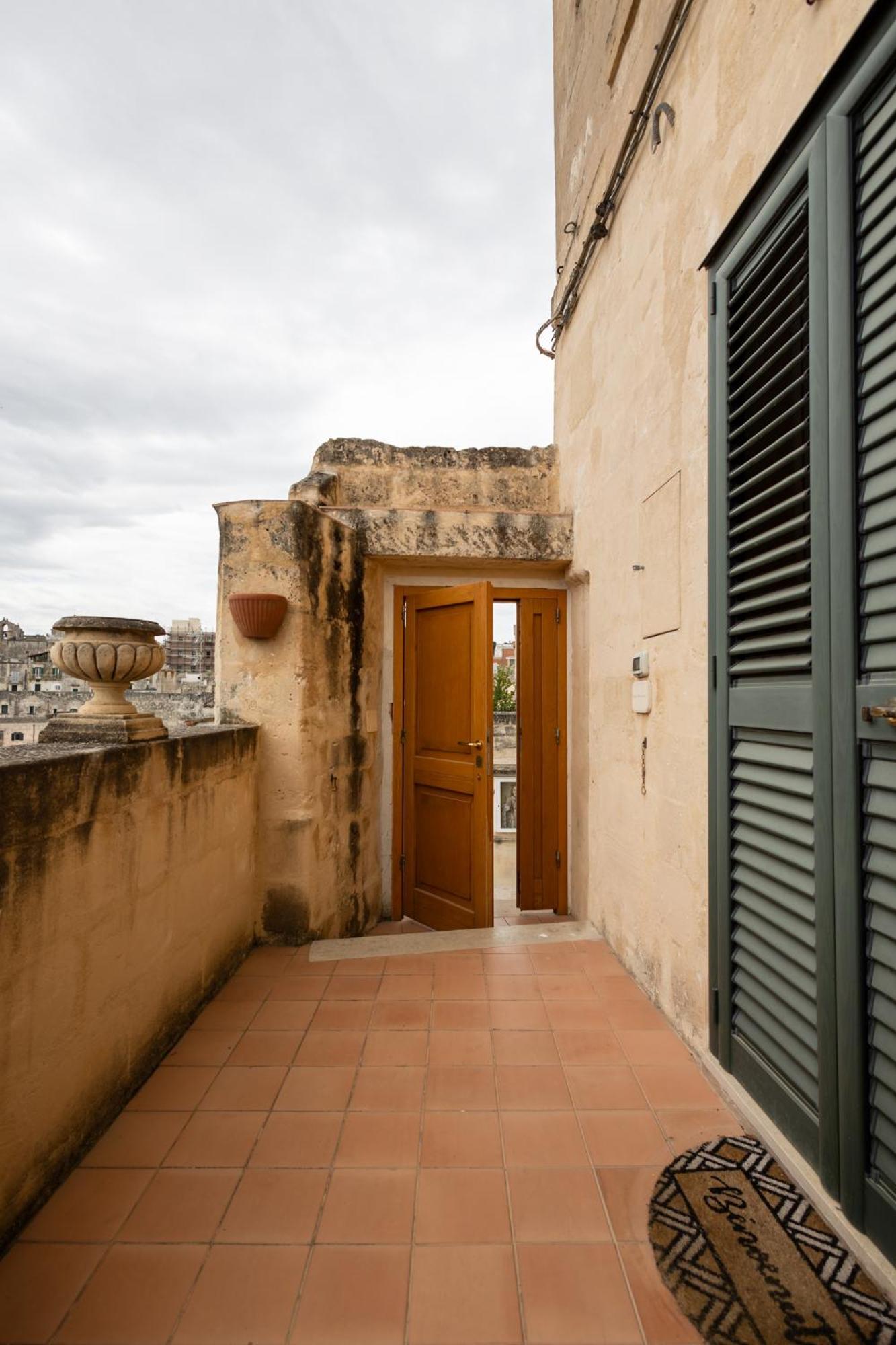 Antica Dimora Storica La Finestra Sul Campanile Villa Matera Exterior foto