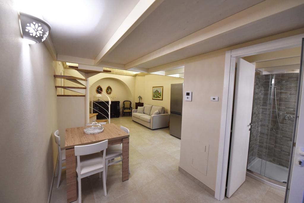 Antica Dimora Storica La Finestra Sul Campanile Villa Matera Exterior foto