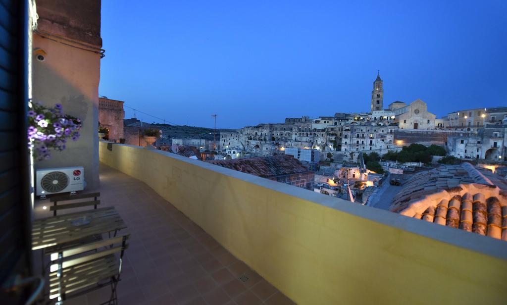 Antica Dimora Storica La Finestra Sul Campanile Villa Matera Exterior foto